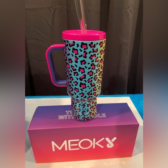 Meoky 40 oz tumbler with straw Rainbow Leopard Brand New - Picture 7 of 9
